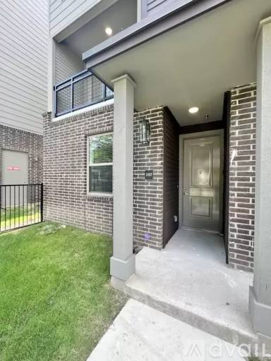 Main picture of Midway Row House