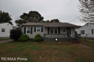 Main picture of 104 Gumwood Dr