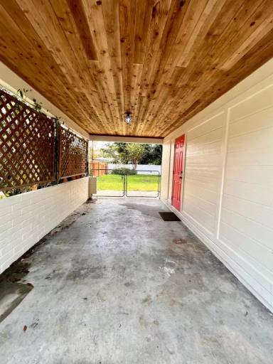 Main picture of 717 S Hampton Ave