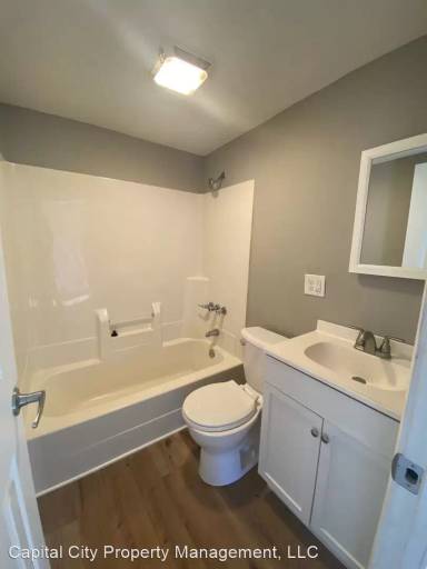 Main picture of 2838 S 12th St