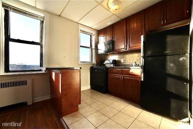 Main picture of 224 Academy St