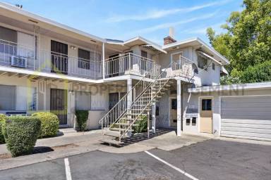 Main picture of 4411 Del Rio Rd