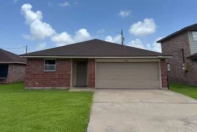 Main picture of 2408 26th St N