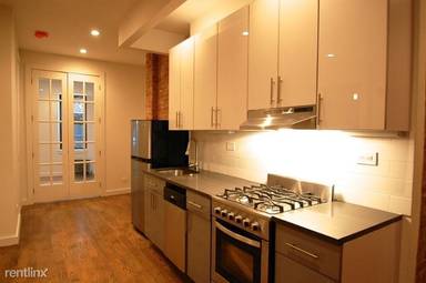 Main picture of 684 Riverside Drive