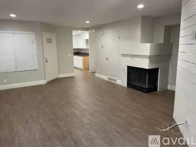 Main picture of 27877 Auburn