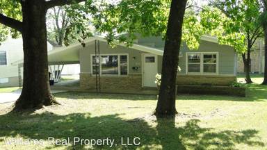 Main picture of 1601 N Olive St