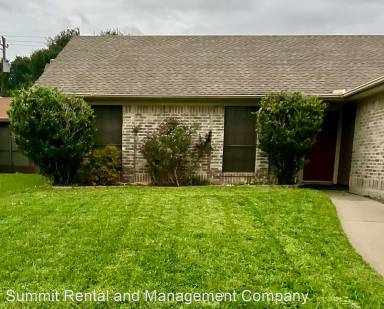 Main picture of 213 Ridgewood Dr