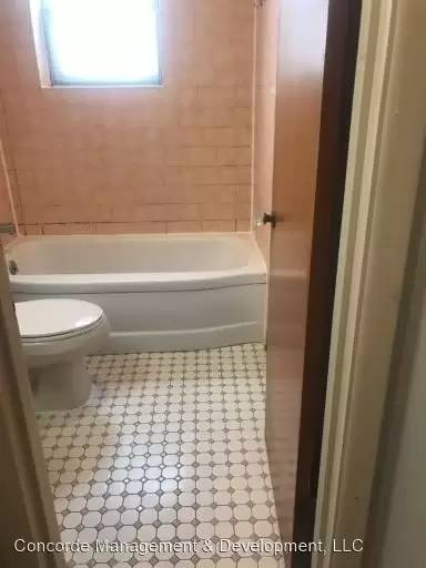 Main picture of 3000 S 35th St