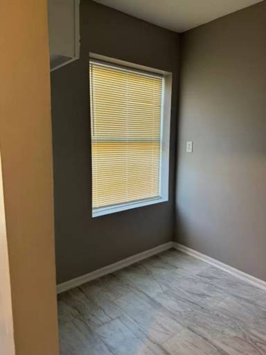 Main picture of 6804 S Perry Ave