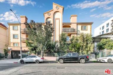 Main picture of 2811 Francis Ave