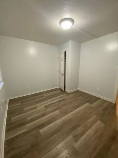 Main picture of 1070 McKinley Ave