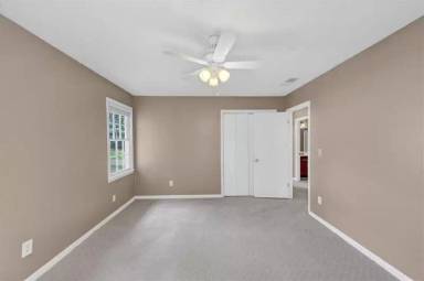 Main picture of 1A 864787