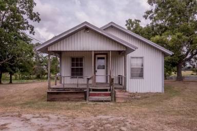 Main picture of 1185 Bishop Rd