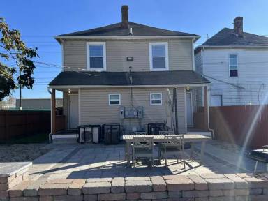 Main picture of 360 Hosack St