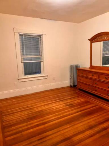 Main picture of 12 Richfield St