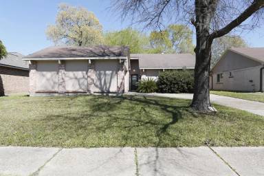 Main picture of 7219 Blanco Pines Dr
