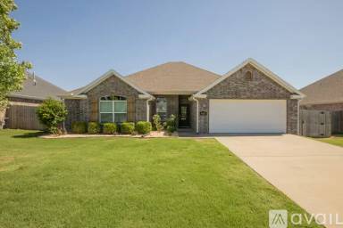 Main picture of 4403 SW Cornerstone Rd