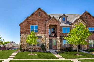 Main picture of 6249 Davison Way