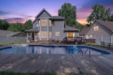 Main picture of 5124 Rosemede Dr