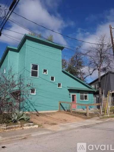 Main picture of 1306 Alamo St