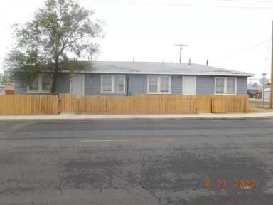Main picture of 141 W Church Ave