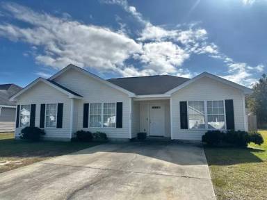 Main picture of 702 Ventura Ct