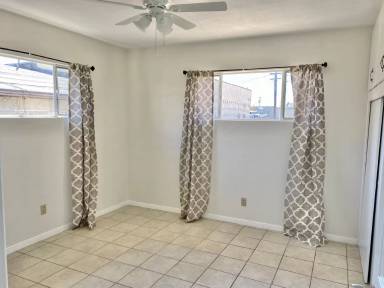 Main picture of 3480 Harris St
