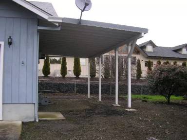 Main picture of 2220 NW Cabrillo Ct