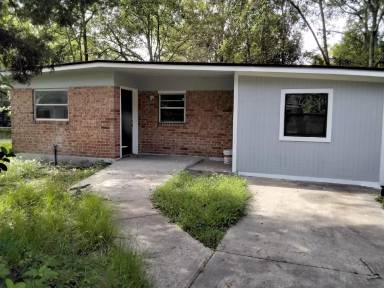 Main picture of 3302 Dignan St