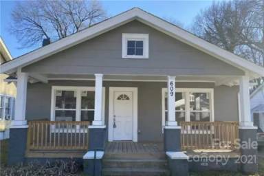 Main picture of 609 W Garrison Blvd