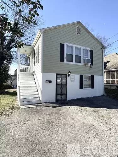 Main picture of 314 Glyndon Ave