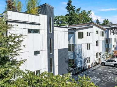 Main picture of 2525 29th Ave S
