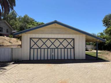 Main picture of 761 Alta Vista Dr