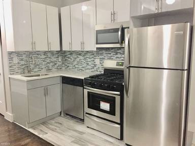 Main picture of 55 W Mosholu Pkwy N