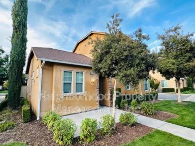 Main picture of 4042 Trenton Ave