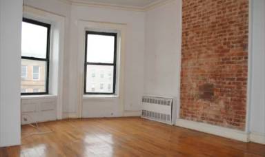Main picture of 1486 Bedford Ave
