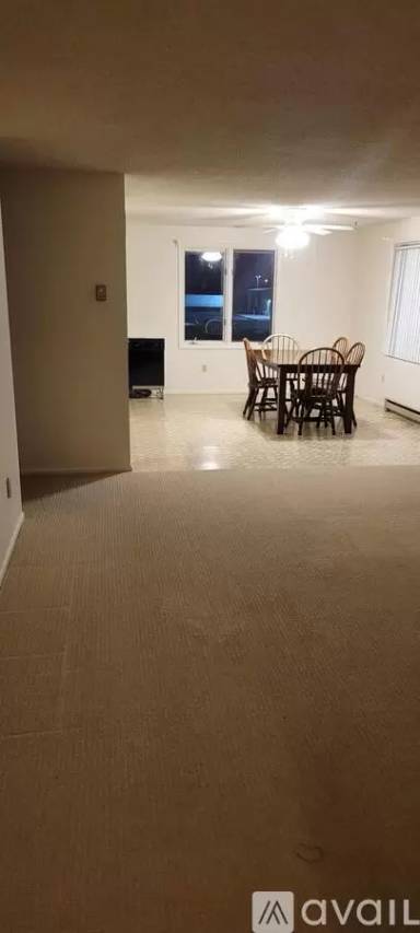 Main picture of 1735 MT Highway 35