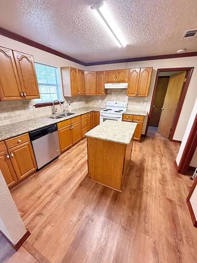 Main picture of 326 County Road 4228