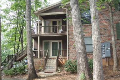 Main picture of 2009 Greenwood Pl SW