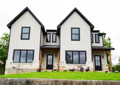 Main picture of 705 S 15th St