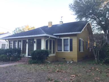 Main picture of 912 E Central Blvd