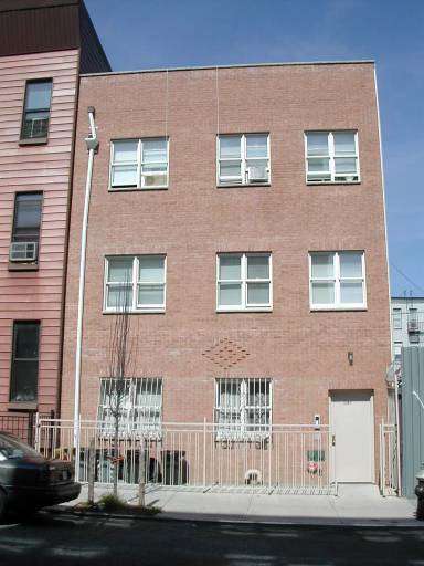 Main picture of 1367 DeKalb Ave