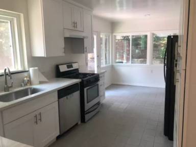 Main picture of 2721 E Chevy Chase Dr