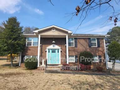 Main picture of 6 Skyland Dr NW