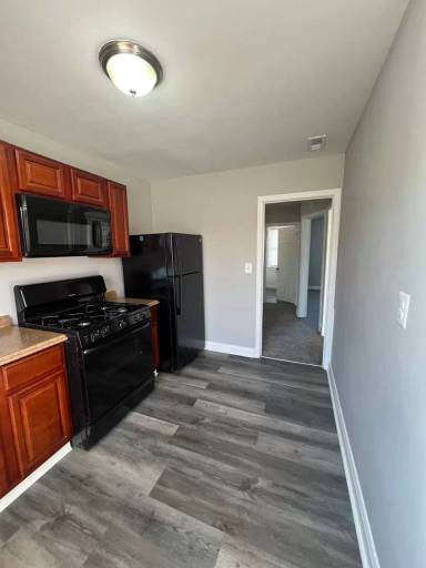 Main picture of 3611 Ravenwood Ave