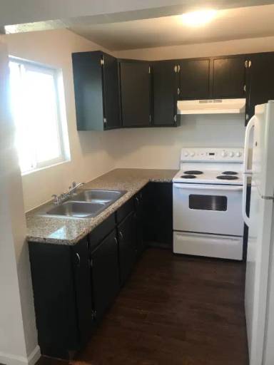 Main picture of 1309 Rufina Ln