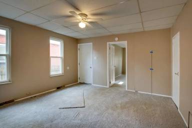 Main picture of 1329 Elm St