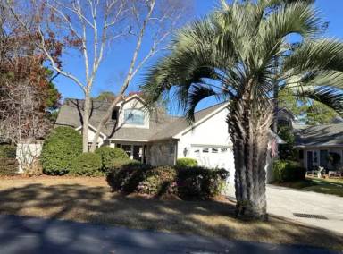Main picture of 708 Antigua Dr