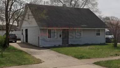 Main picture of 5733 E 13th Pl