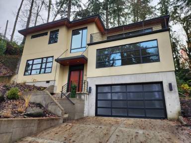 Main picture of 782 Laurel St